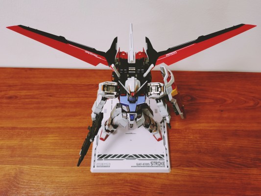 METAL BUILD 机动战士高达SEED 翔翼型强袭装备