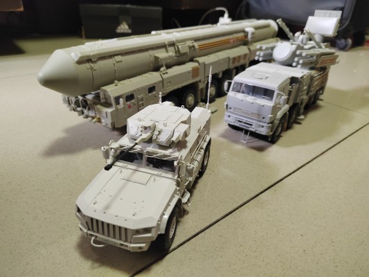 VS-014 俄罗斯K-4386“台风”VDV装甲车