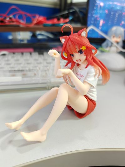 Desktop Cute 五等分的新娘∬  中野五月 ~新绘制猫咪居家服~