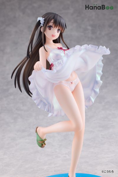 杂志封面少女 彩濑凉子