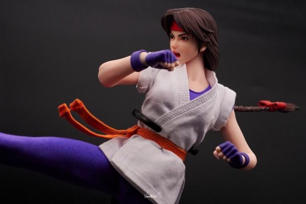 拳皇97 坂崎百合 可动布衣人偶