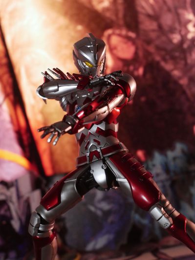 机动奥特曼 艾斯奥特曼装甲  （动画版）