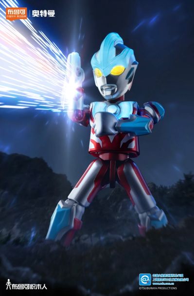 奥特名鉴周年版 银河奥特曼 10周年特典