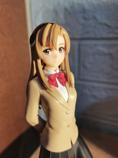 腼腆英雄 小石川惟子