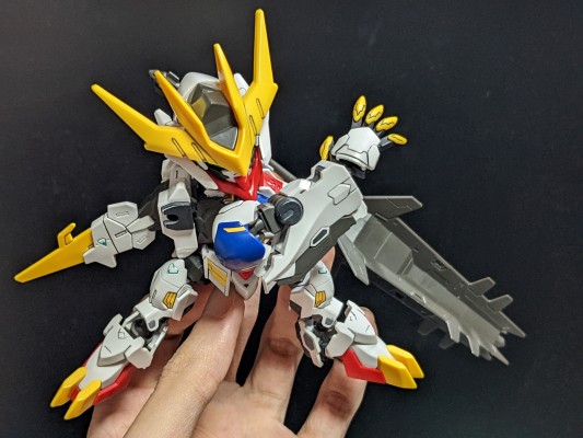 SD高达 Cross Silhouette 机动战士高达 铁血的奥尔芬斯 ASW-G-08高达・巴巴托斯 天狼座帝王形态