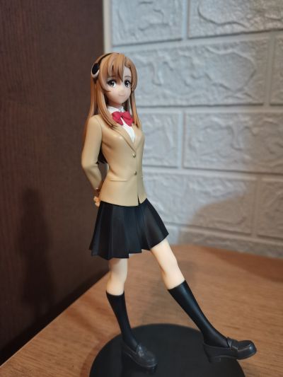 腼腆英雄 小石川惟子