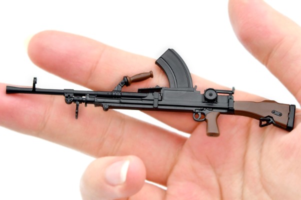 小军械库 LASW04 强袭魔女 通往柏林之路 布伦式轻机枪 MK.1