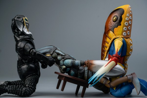 S.H.Figuarts 美特隆星人 剧中版