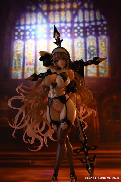 罪孽深重的的圣女·修女艾莎