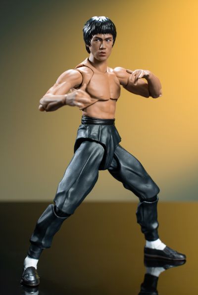 S.H.Figuarts 李小龙 传世50周年纪念版