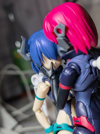 30MS  可选身体配件 手部配件+腿部配件[白色/黑色]