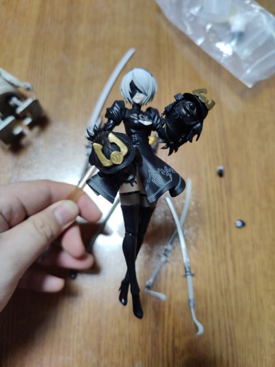 S.H.Figuarts  2B