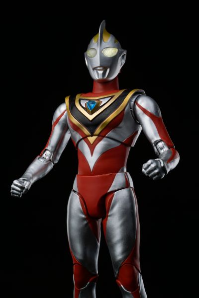 奥特曼光系列 盖亚奥特曼（V1型）