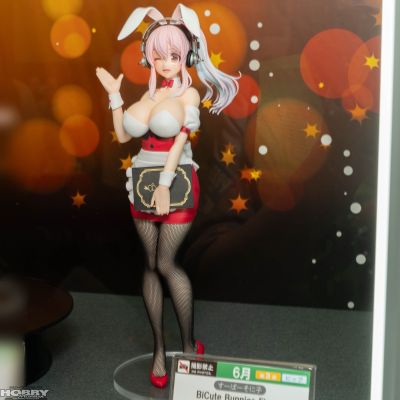 BiCute Bunnies 超级索尼子 女服务员