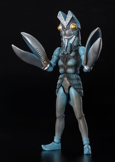 超动α奥特怪兽系列