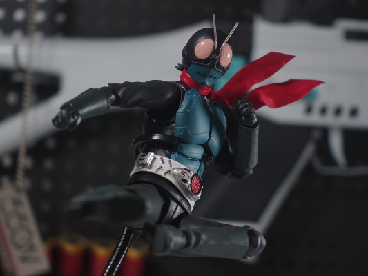 S.H.Figuarts 新·假面骑士 假面骑士 / 本乡猛