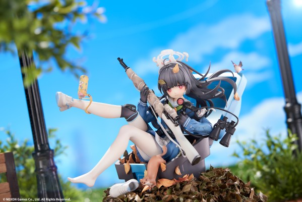 蔚蓝档案 霞泽美游 小心谨慎的观察