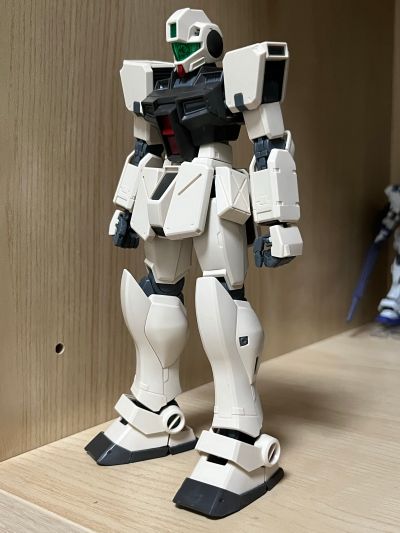 MG 1/100 机动战士高达0080 口袋里的战争 RGM-79G 吉姆指挥型