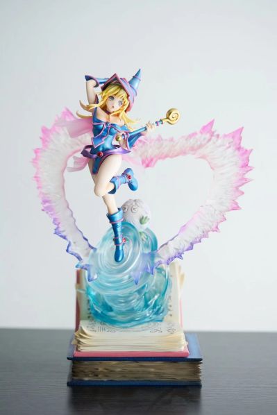 游戏王 黑魔导女孩