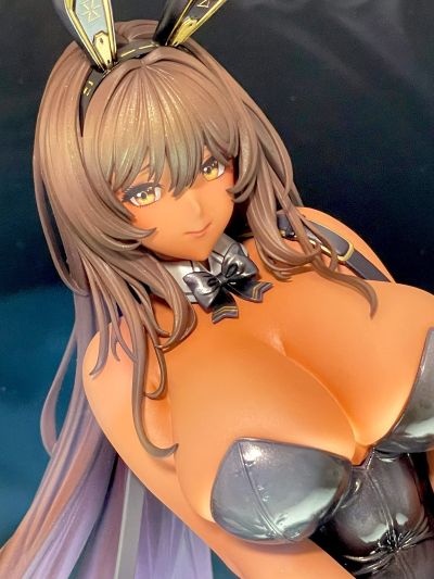 胜利女神：妮姬 布兰儿