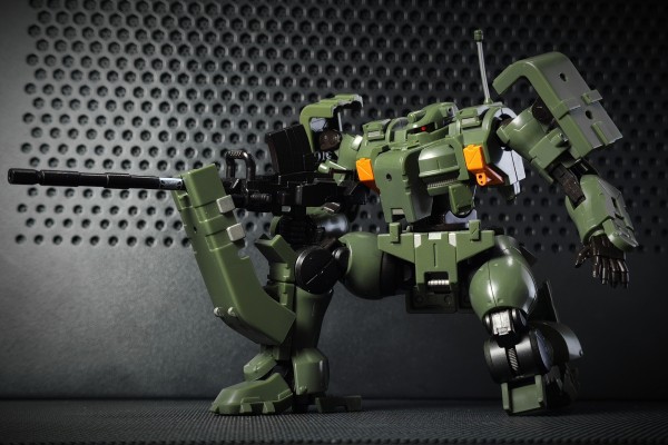 HCM Pro 51-00 机动战士高达00 铁人式·陆战型套装