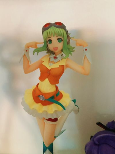 GUMI