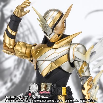 S.H.Figuarts 假面骑士创骑 实验形态（兔子巨龙形态）-送兔迎龙新年特别版