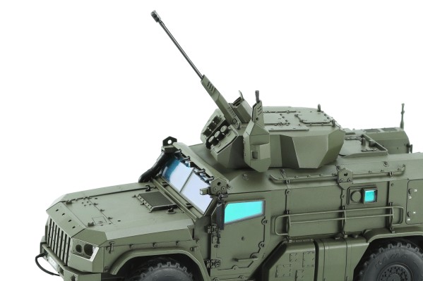 VS-014 俄罗斯K-4386“台风”VDV装甲车