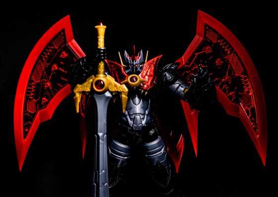 MODEROID 魔神凯撒（改良版）