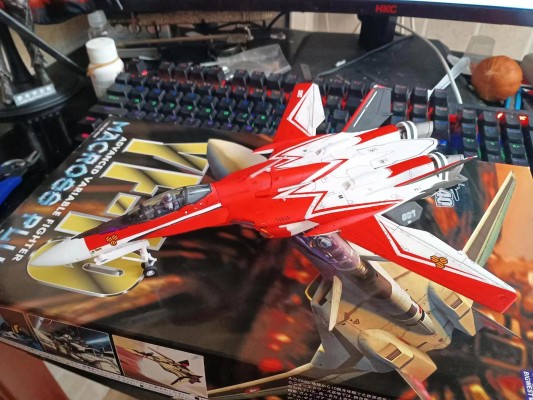 超时空要塞F 1/72 VF 25F/S 弥赛亚