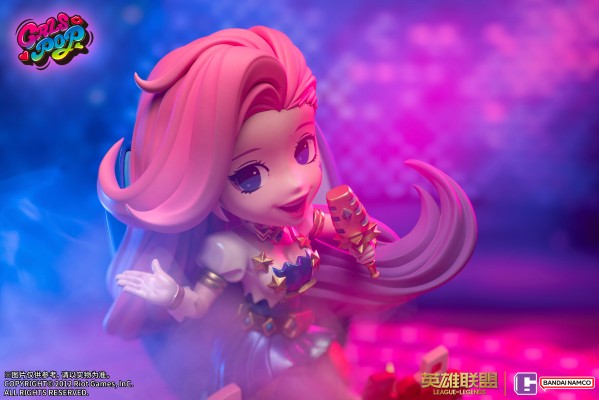 Art Toy 英雄联盟 vol.1 萨勒芬妮