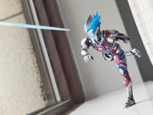 S.H.Figuarts 布莱泽奥特曼