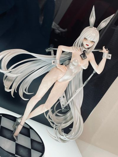 胜利女神：妮姬 布兰儿