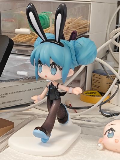 六只初音贴贴第一只