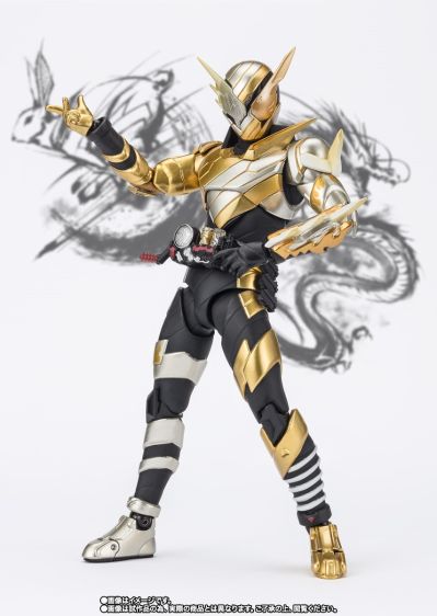 S.H.Figuarts 假面骑士创骑 实验形态（兔子巨龙形态）-送兔迎龙新年特别版