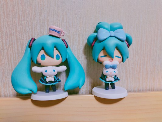 初音未来×大耳狗 精细小人偶