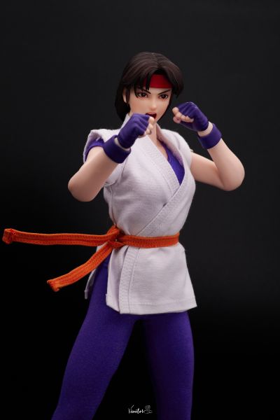 拳皇97 坂崎百合 可动布衣人偶