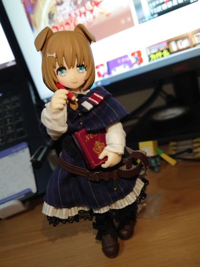 耳朵花园博物志 露蒂亚 棕色版