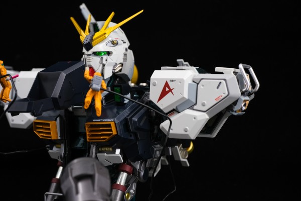 FORMANIA EX ν高达