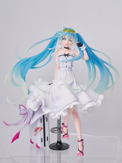 初音未来GT计划 赛车未来2021 度假造型