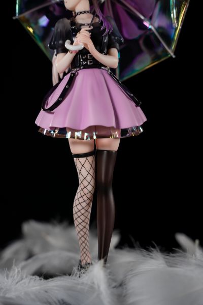 打开雨伞 收起翅膀 心羽