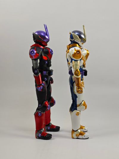 S.H.Figuarts 假面骑士谛睨