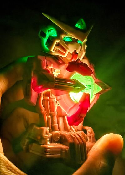 机动战士高达 机动战士胸像05 能天使高达（Trans-AM配色）