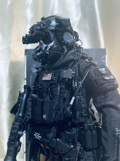 EBS002 原创故事珍藏人偶 极限战境 特工 休·拉弗格