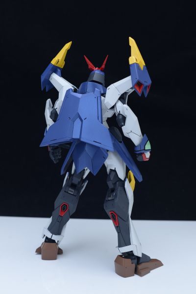 MODEROID  pop子和pipi美的日常 第二季 pop子机器人+大得要命合体配件包