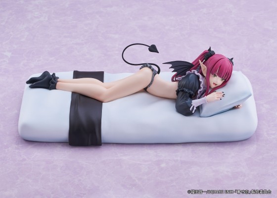 更衣人偶坠入爱河 喜多川海梦 利兹