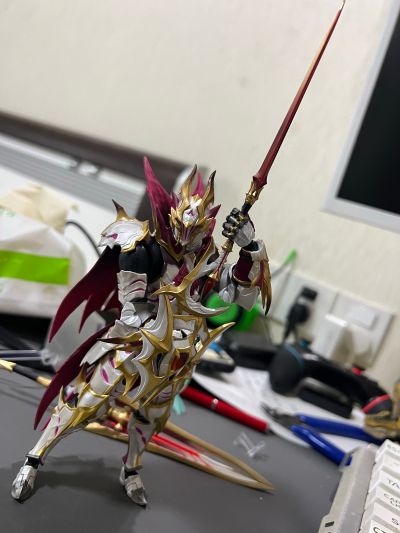 转轮科技系列 惊奇山口 怪物猎人崛起：曙光 男剑士猎人 爵银龙套装