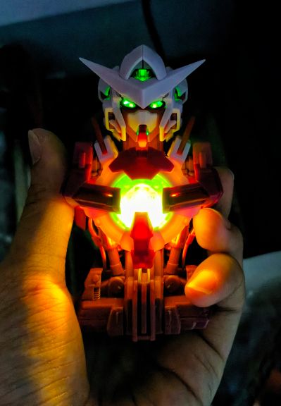 机动战士高达 机动战士胸像05 能天使高达（Trans-AM配色）