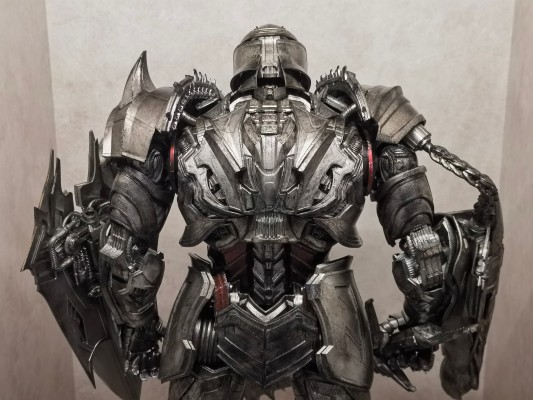 PREMIUM 变形金刚5：最后的骑士 威震天（豪华版）