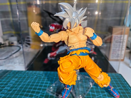 S.H.Figuarts  孙悟空 自在极意功 -丰太郎版-